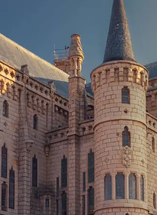 Visita guiada por el Palacio Episcopal de Astorga