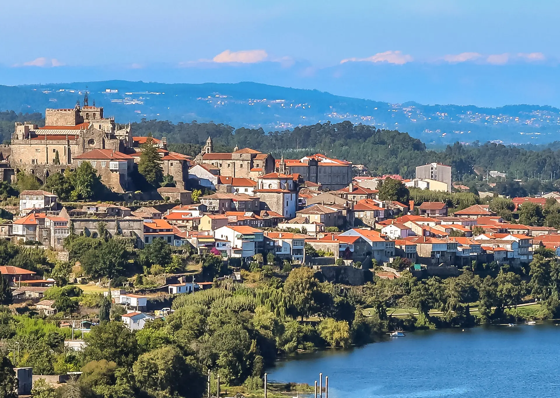 Free tours, Actividades, excursiones y visitas guiadas en Tui Pontevedra- Buendía Galicia