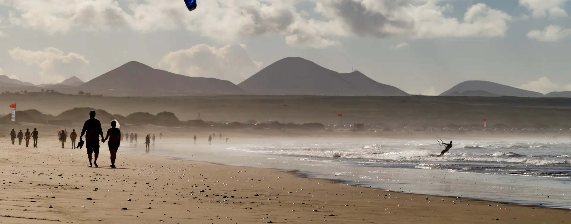 Clase privada de surf en la Playa de Famara