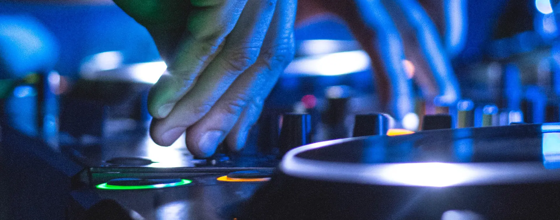 Fiesta en barco por el Duero con Barra y Dj