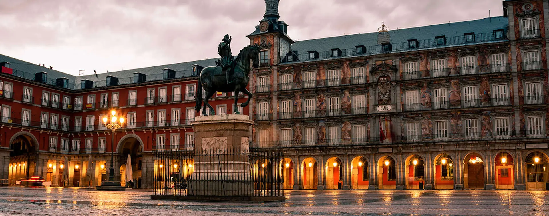 Tour a pie por el Madrid encantado