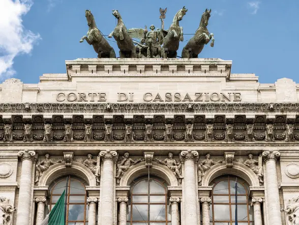 Fachada del Palacio de Justicia (Corte di Cassazione) en Roma.