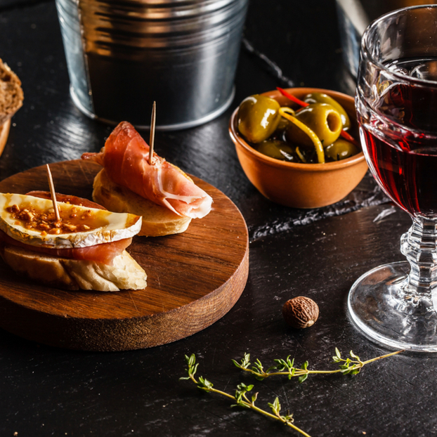 Ruta de Vinos y Tapas por el viejo Madrid - Visitas Guiadas y Excursiones en Madrid - Buendía