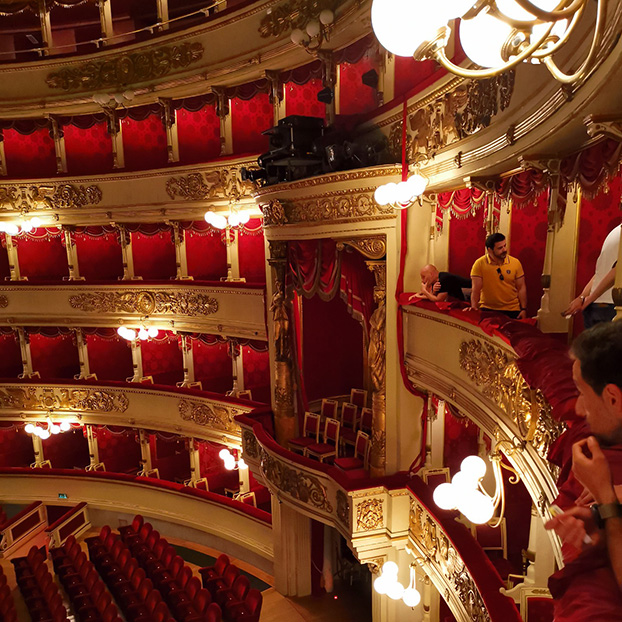 Visita al Teatro de la Scala y Museo - Actividades y Excursiones Buendía Milán, Italia