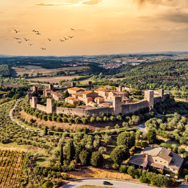 Castillo de Monteriggioni - Excursión a San Gimignano, Siena y Chianti - Visitas guiadas y Free tours en español Buendía Italia