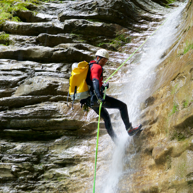 Barranco Llano frio en el parque rural de Anaga - Barranquismo iniciación - Actividades y Experiencias en Tenerife, Buendía Islas Canarias