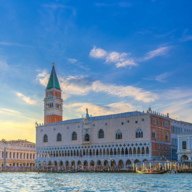 Tour por el Palacio Ducal con entradas - Excursiones y actividades en español en Venecia - Buendía
