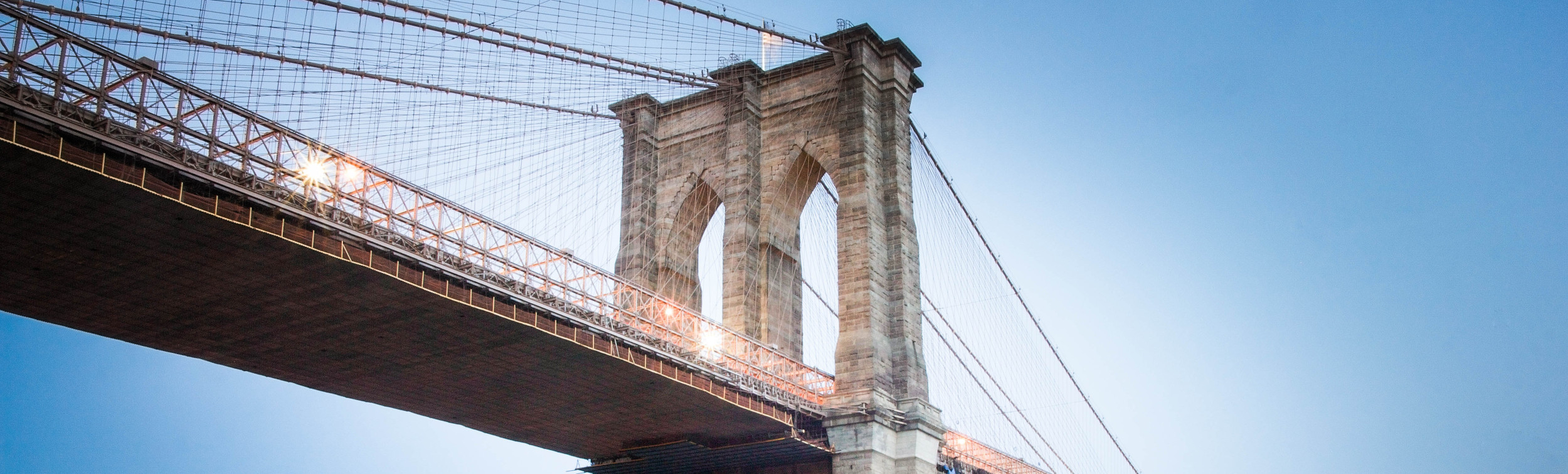Puente de Brooklyn de Nueva York - Atracciones en Nueva York - Buendía Experiencias únicas