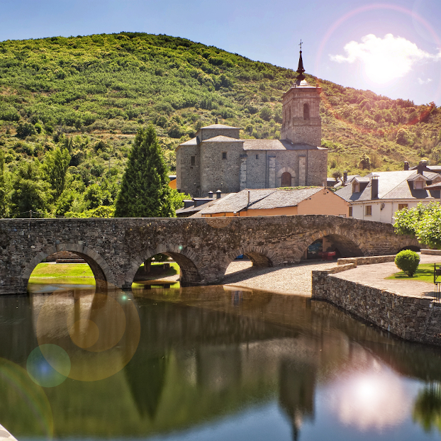 Tour a pie por Molinaseca