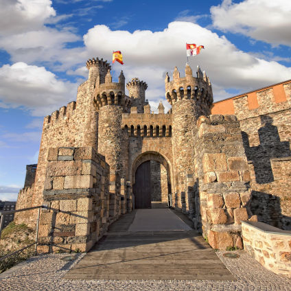 Tour a pie por Ponferrada y visita guiada al Castillo de los Templarios