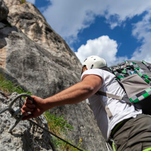 Vía ferrata El Cáliz - Actividades deportivas en Cantabria - Buendía