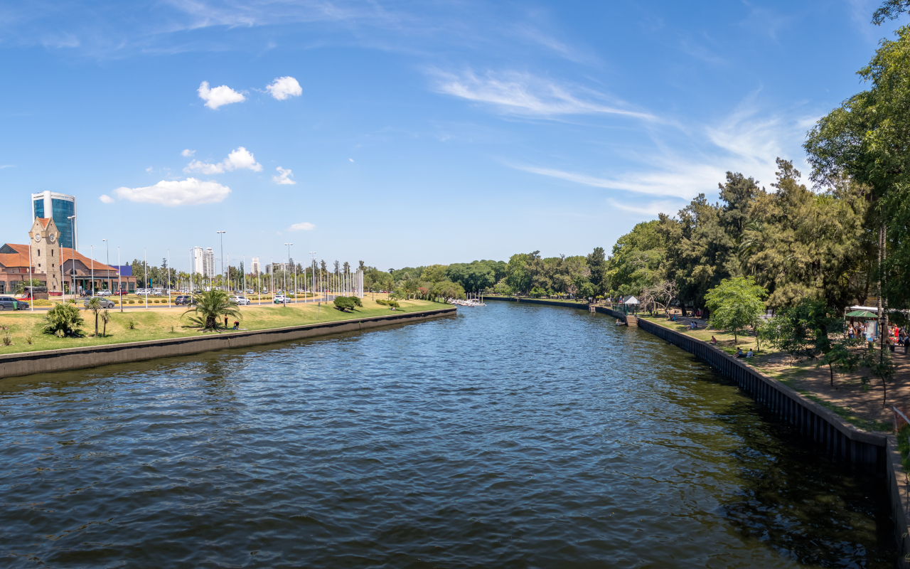 El paseo en barco por el delta del Tigre te dejará unas panorámicas únicas.