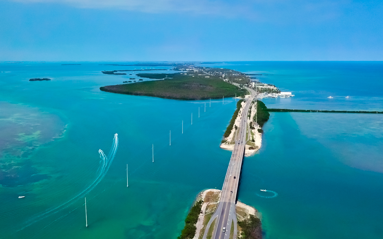 El camino desde Miami hasta Cayo Hueso te dejará unas panorámicas inolvidables.