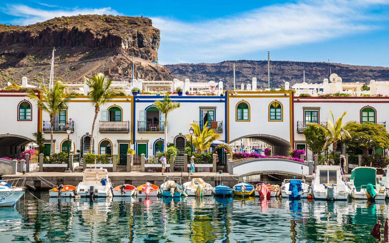A la zona de los canales del Puerto Magán se la conoce como la pequeña Venecia.