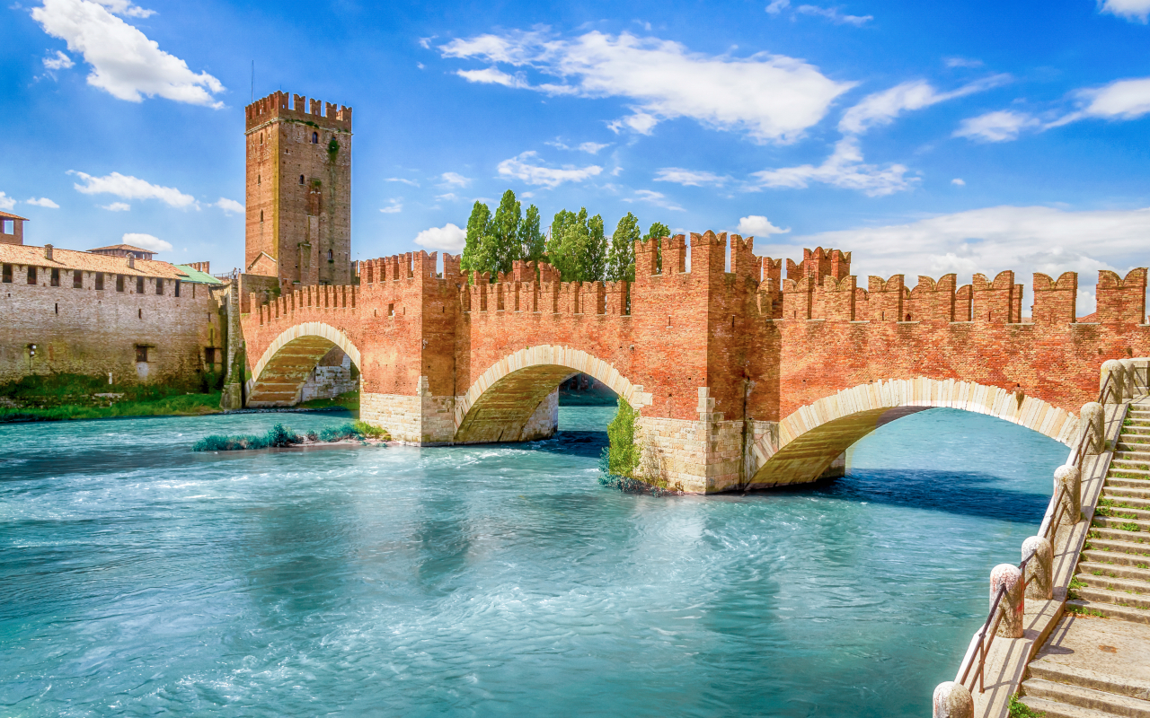 El puente Castelvicchio, uno de los más bonitos de la ciudad.