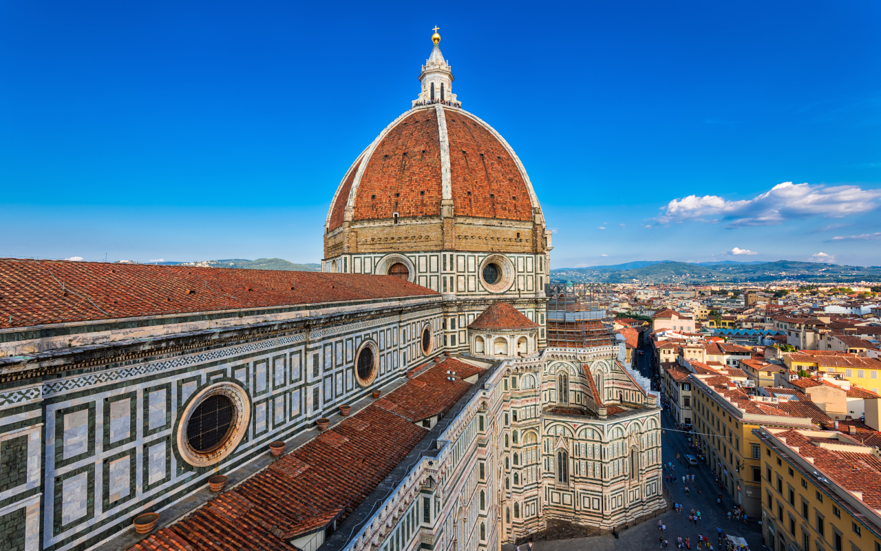 Exterior de la Catedral Santa Maria del Fiore en Florencia.