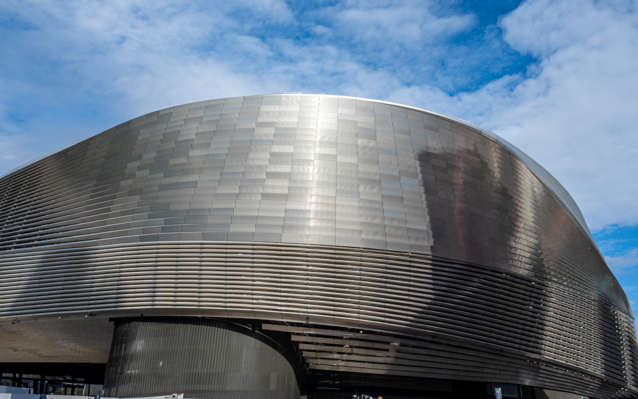 Fachada del Bernabéu, una auténtica obra de igeniería.