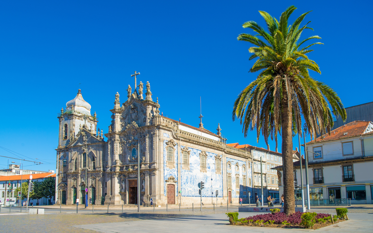 Tour a pie por Oporto en grupos reducidos con espectáculo de fado opcional - buendía