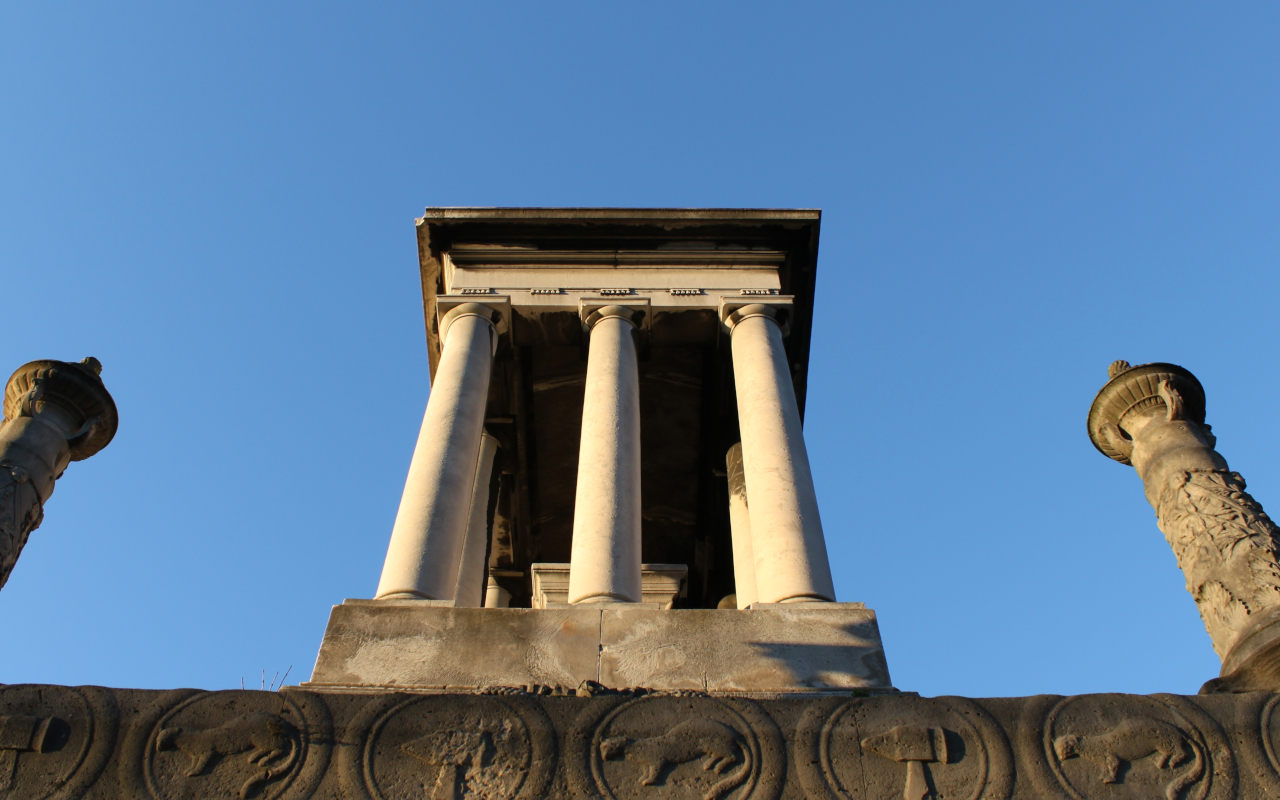 Mausoleo del emblemático cementerio de Père Lachaise.