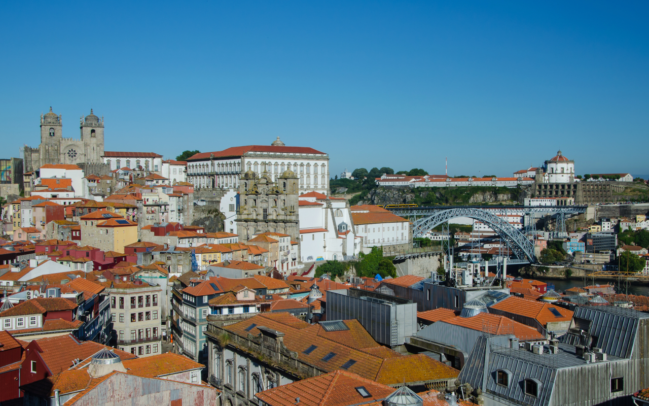 Vistas de Oporto desde el mirador de la Victoria que visitarás en este tour a pie por Oporto.