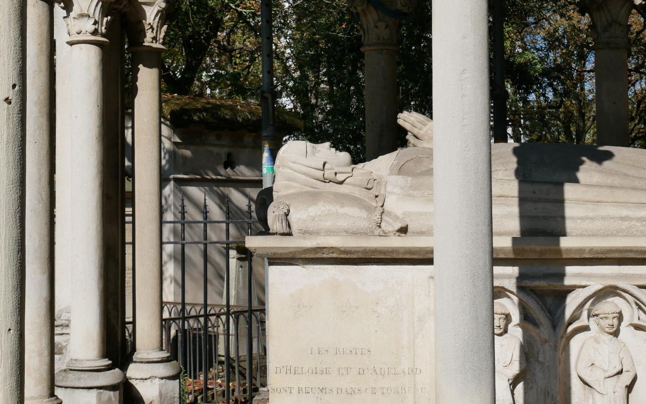 Tumbas en el Cementerio Père-Lachaise que se han convertido en auténticos monumentos.