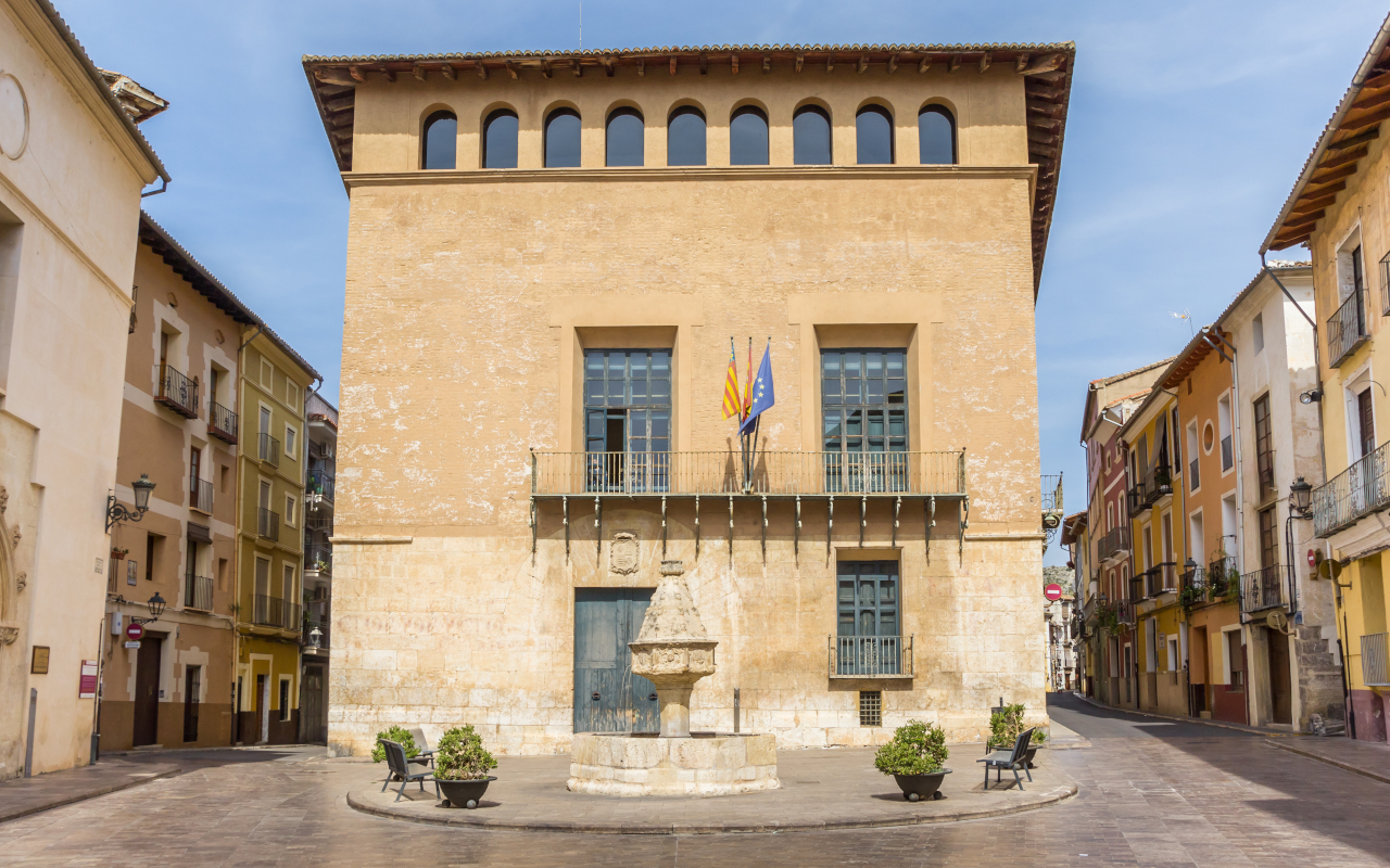 El casco histórico de Xátiva esconde un sinfín de edificios con muchas anécdotas que contar.