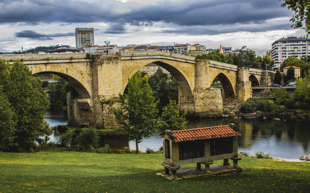 Puente romano Ourense