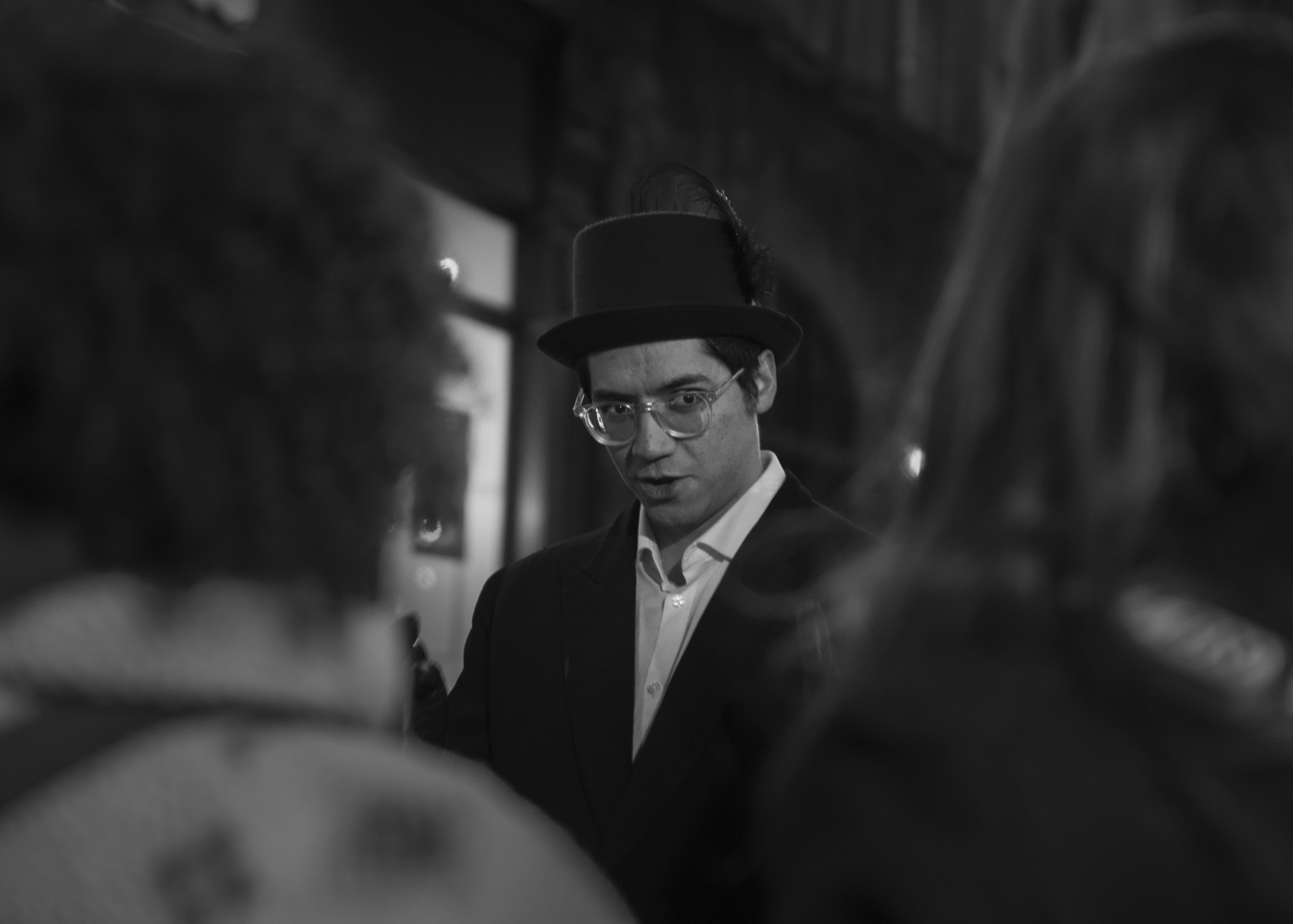 El guía, vestido con atuendo de época nos contarán historias que nos pondrán los pelos de punta.