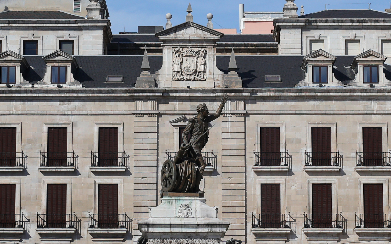 Plaza Porticada en el centro de Santander, Cantabria