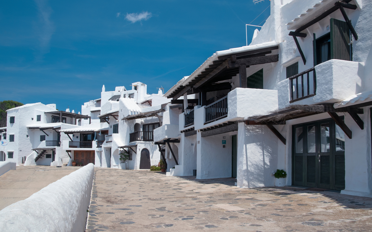 Las casas blancas de Binibeca, Menorca