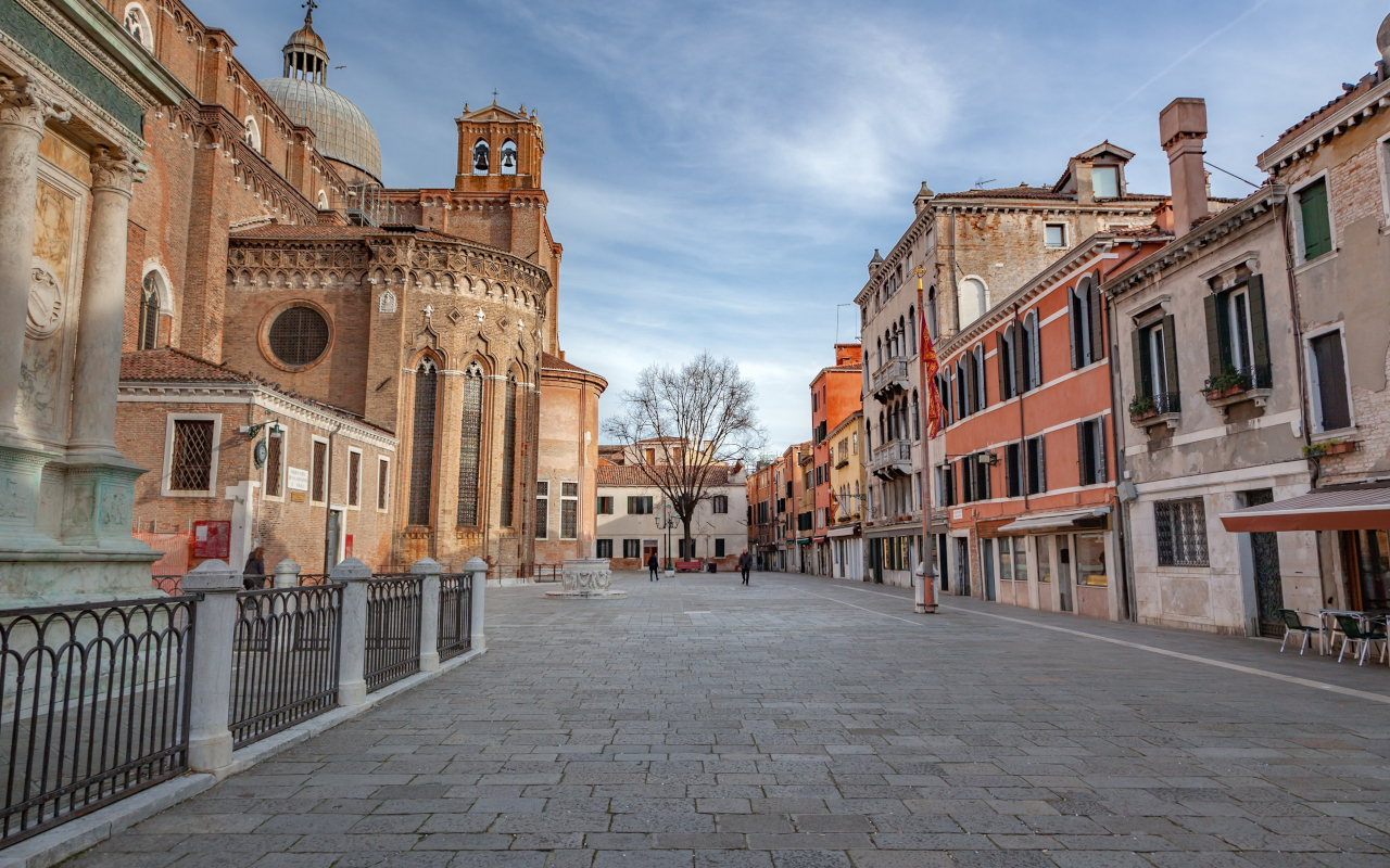 El campo de San Giovanni e Polo, Venecia
