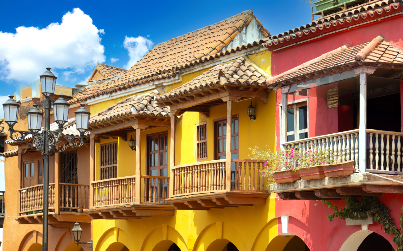 Casas de colores típicas de Cartagena de Indias, Colombia