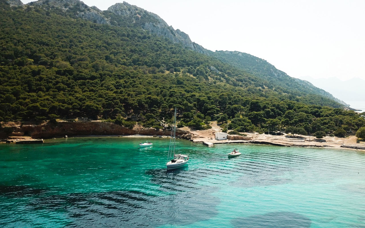 Las aguas cristalinas de Moni te dejarán sin palabras.