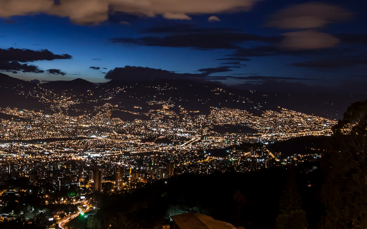 En este tour se recorrerán los diferentes miradores de Medellin para capturar todos sus ángulos.