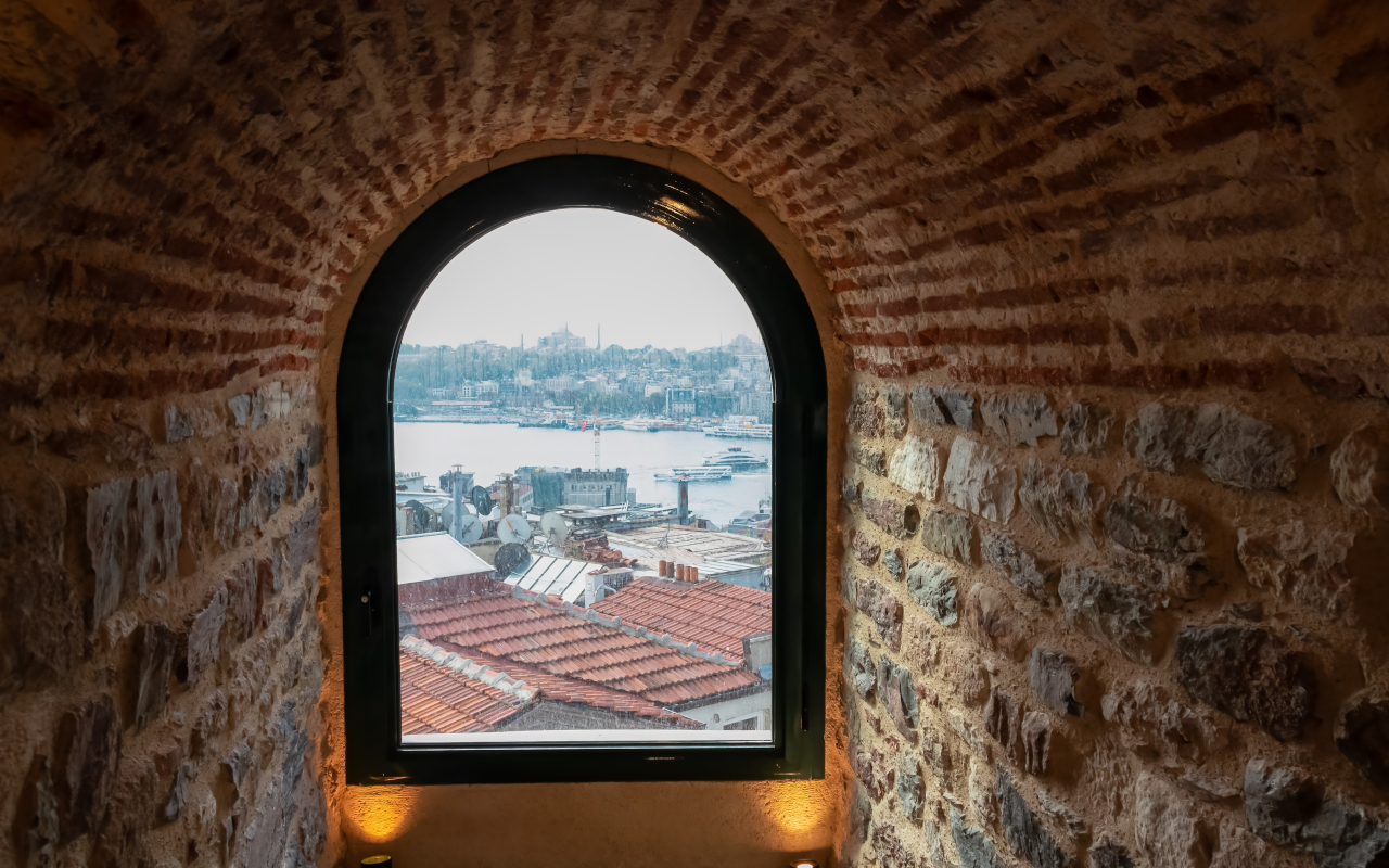 Vista desde el interior de la torre Galata en Estambul
