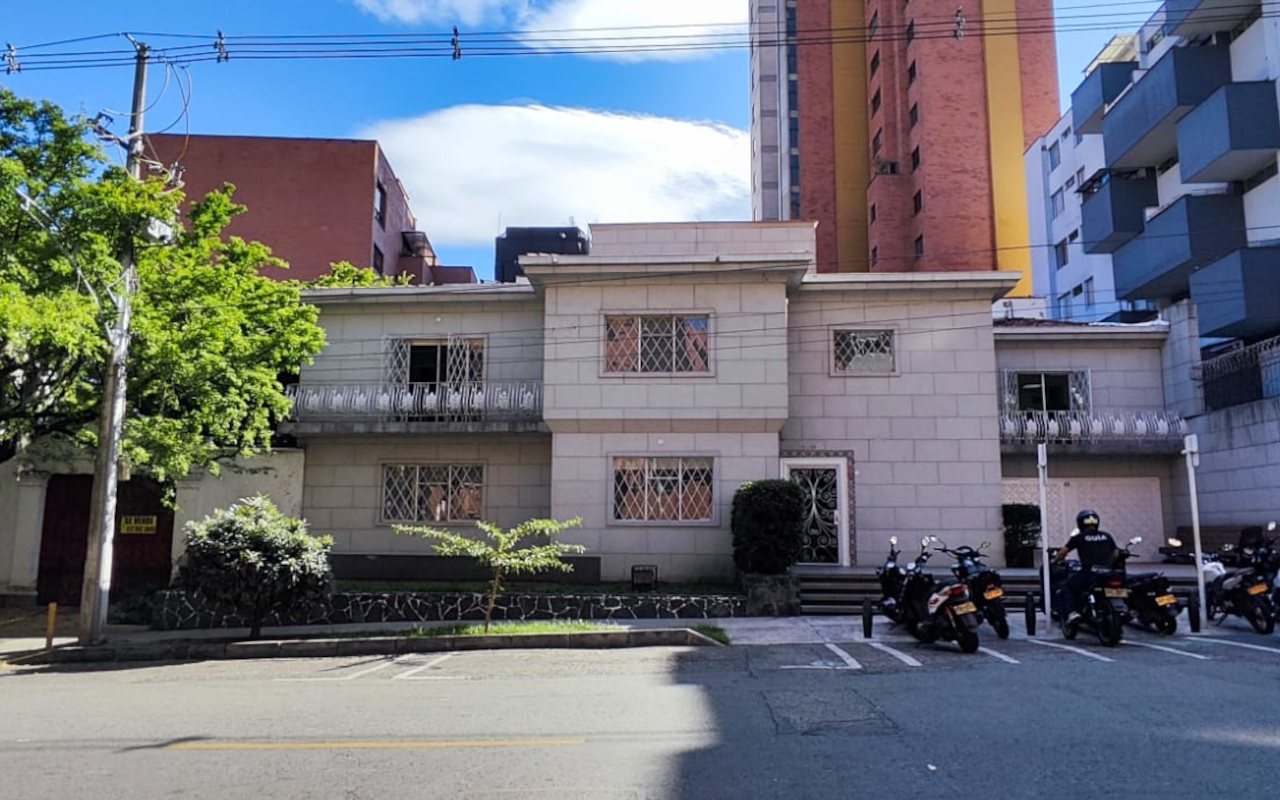 El free tour por los Laureles atraviesa calles icónicas de la ciudad.