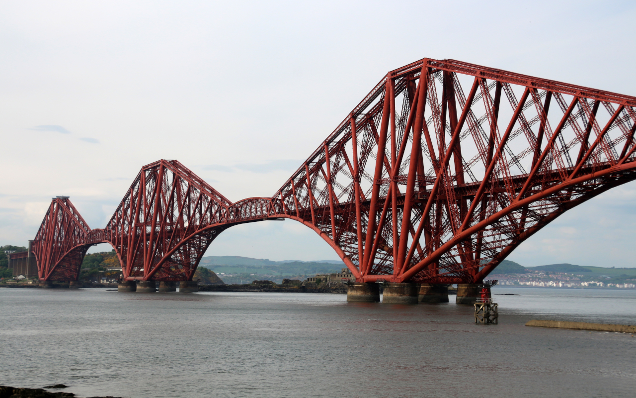 Imagen del puente de Forth en el estuario de mismo nombre, Escocia