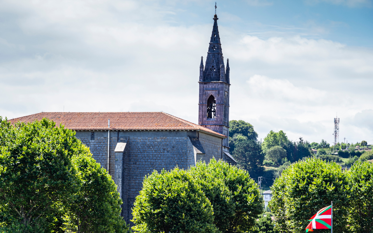 La iglesia de Santa María en Vizcaya, País Vasco