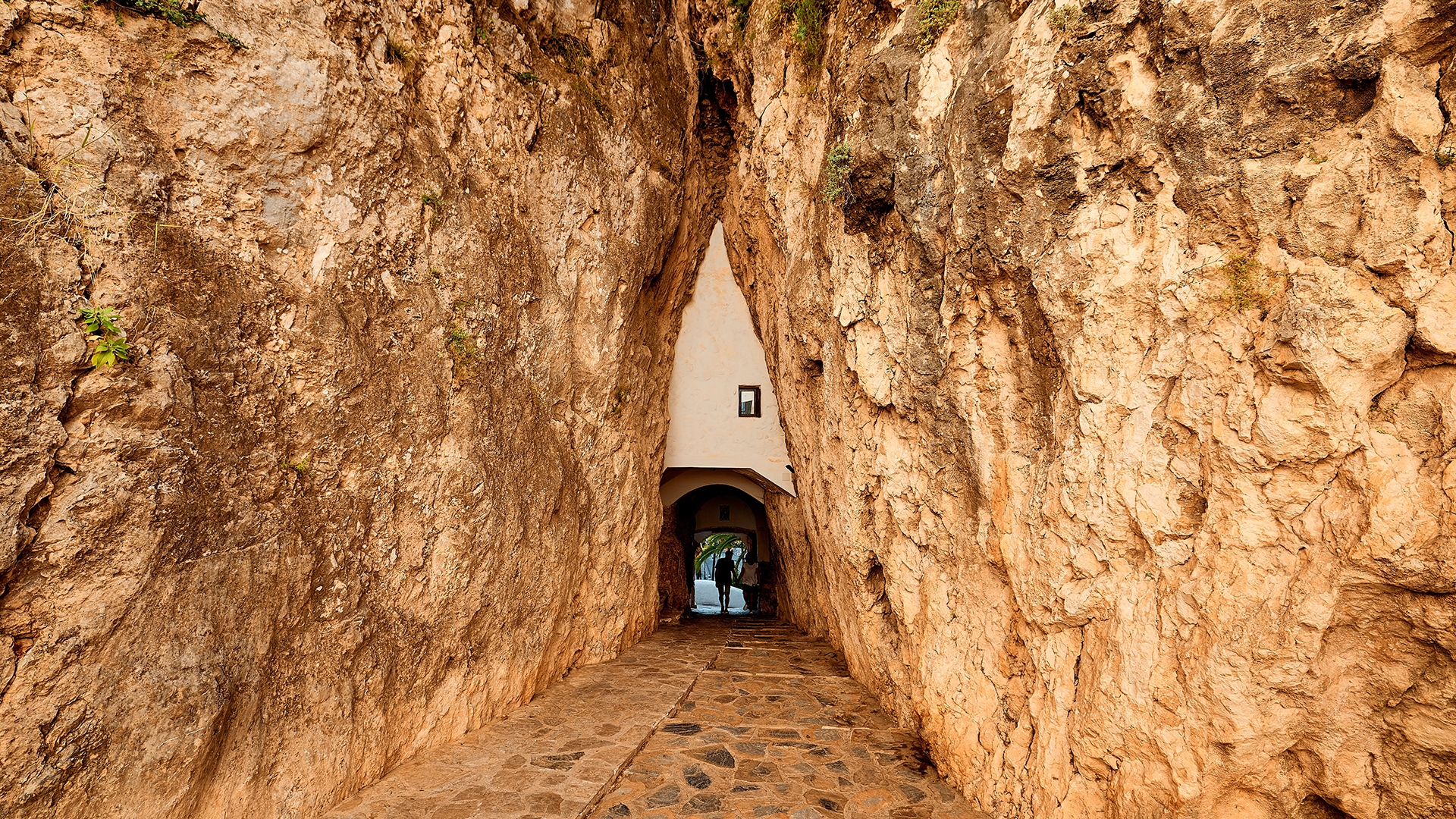 Acceso al pueblo de Guadalest