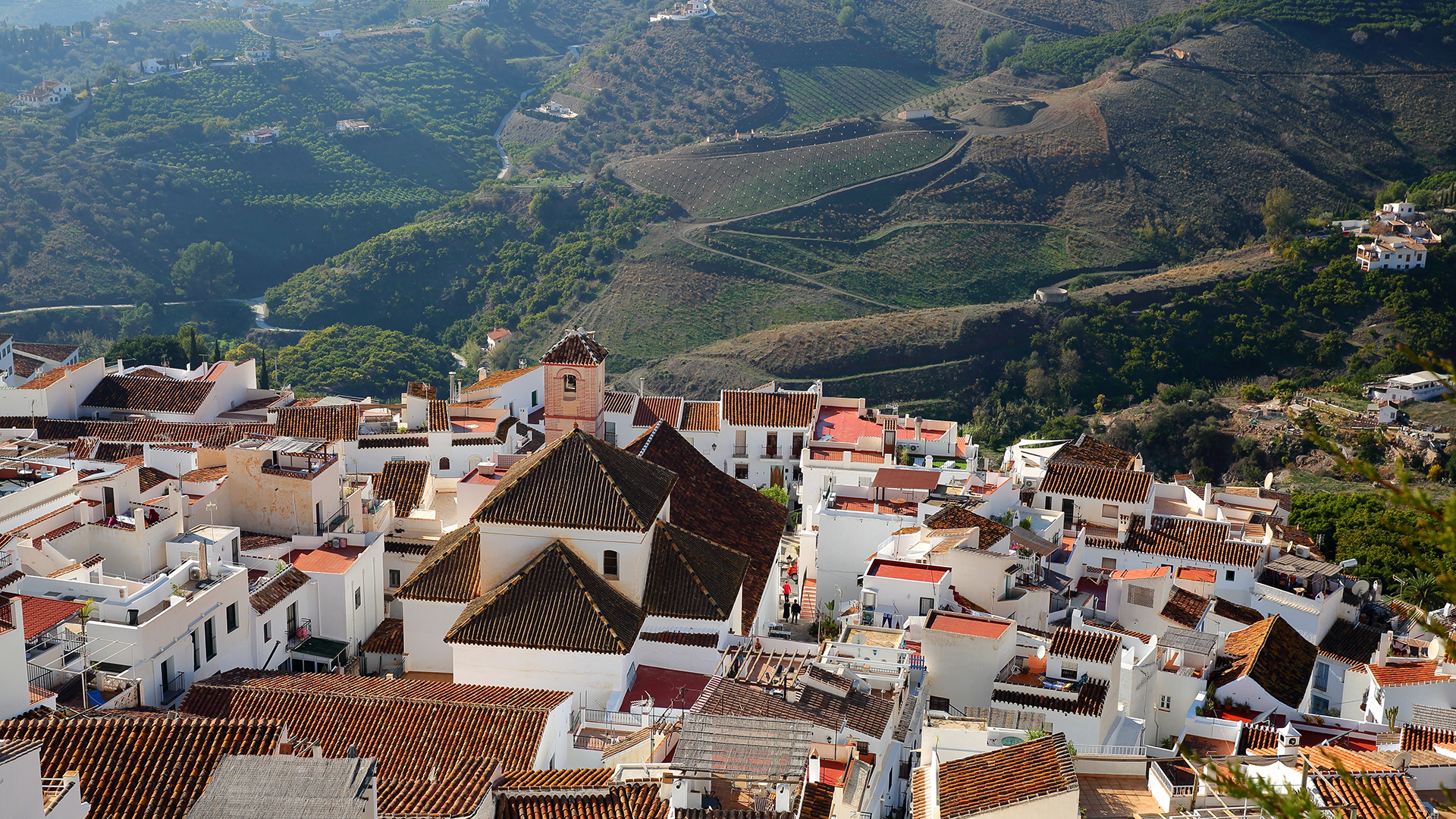 iglesia san antonio de padua frigiliana