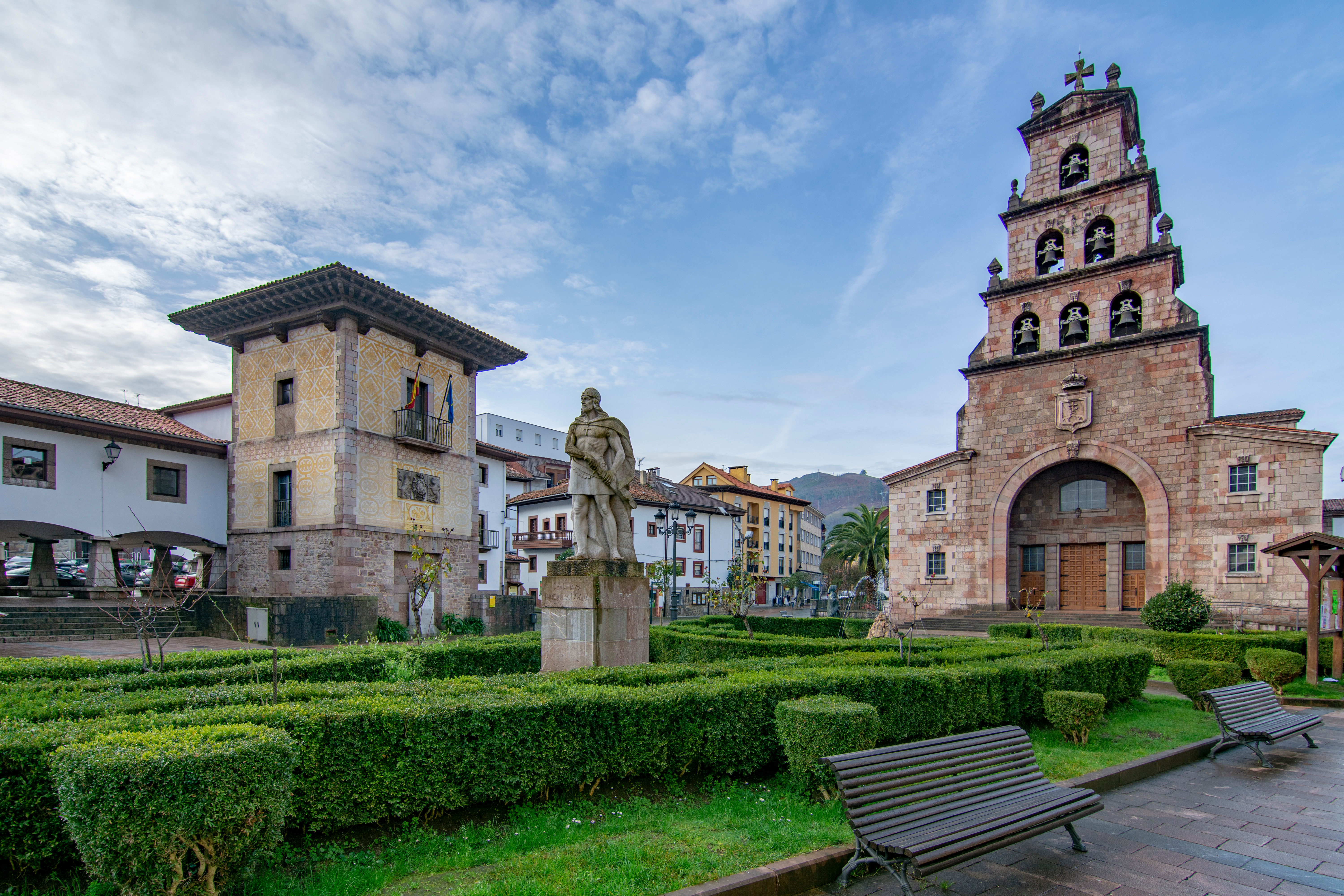 plaza palacio pintu