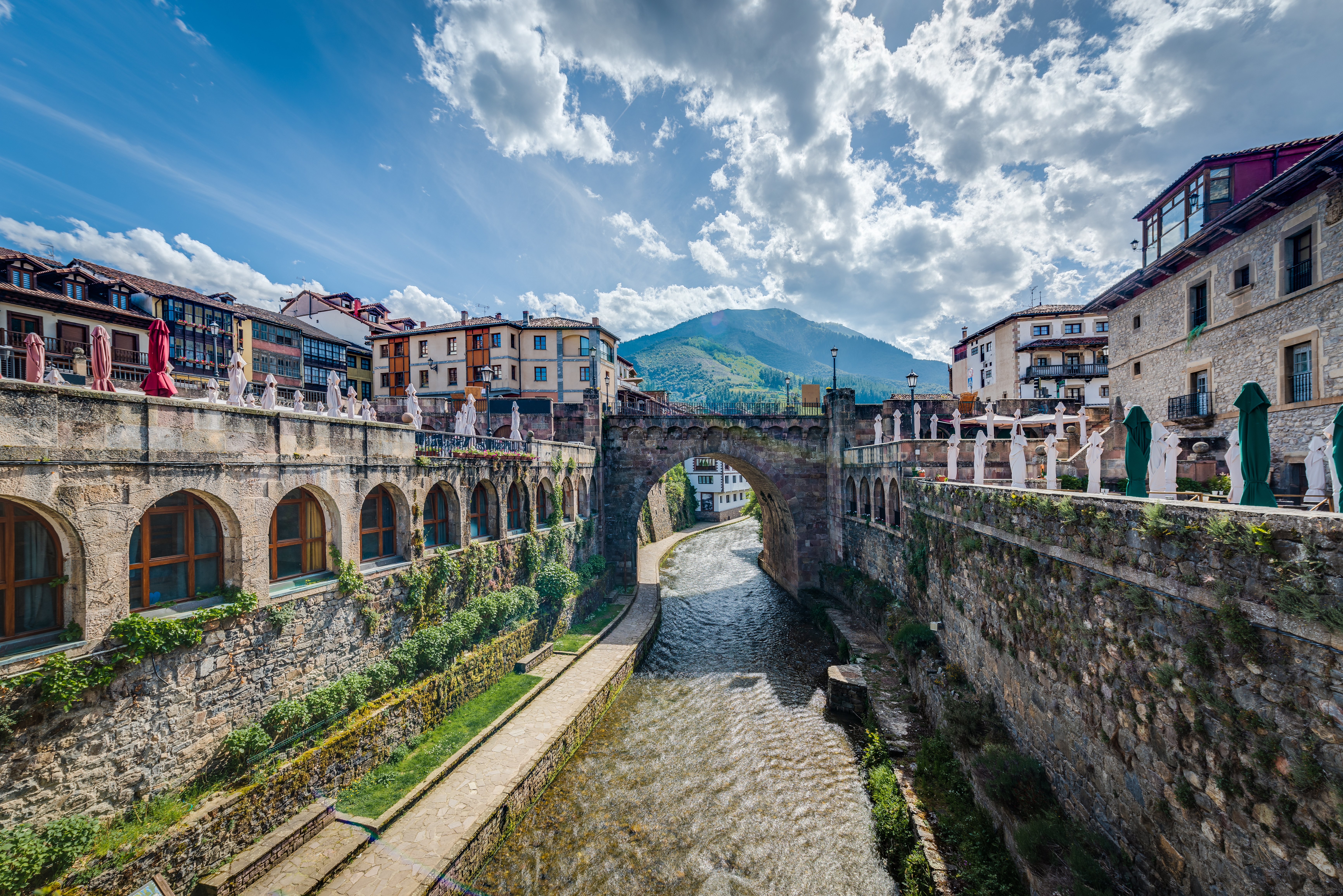 Potes puente