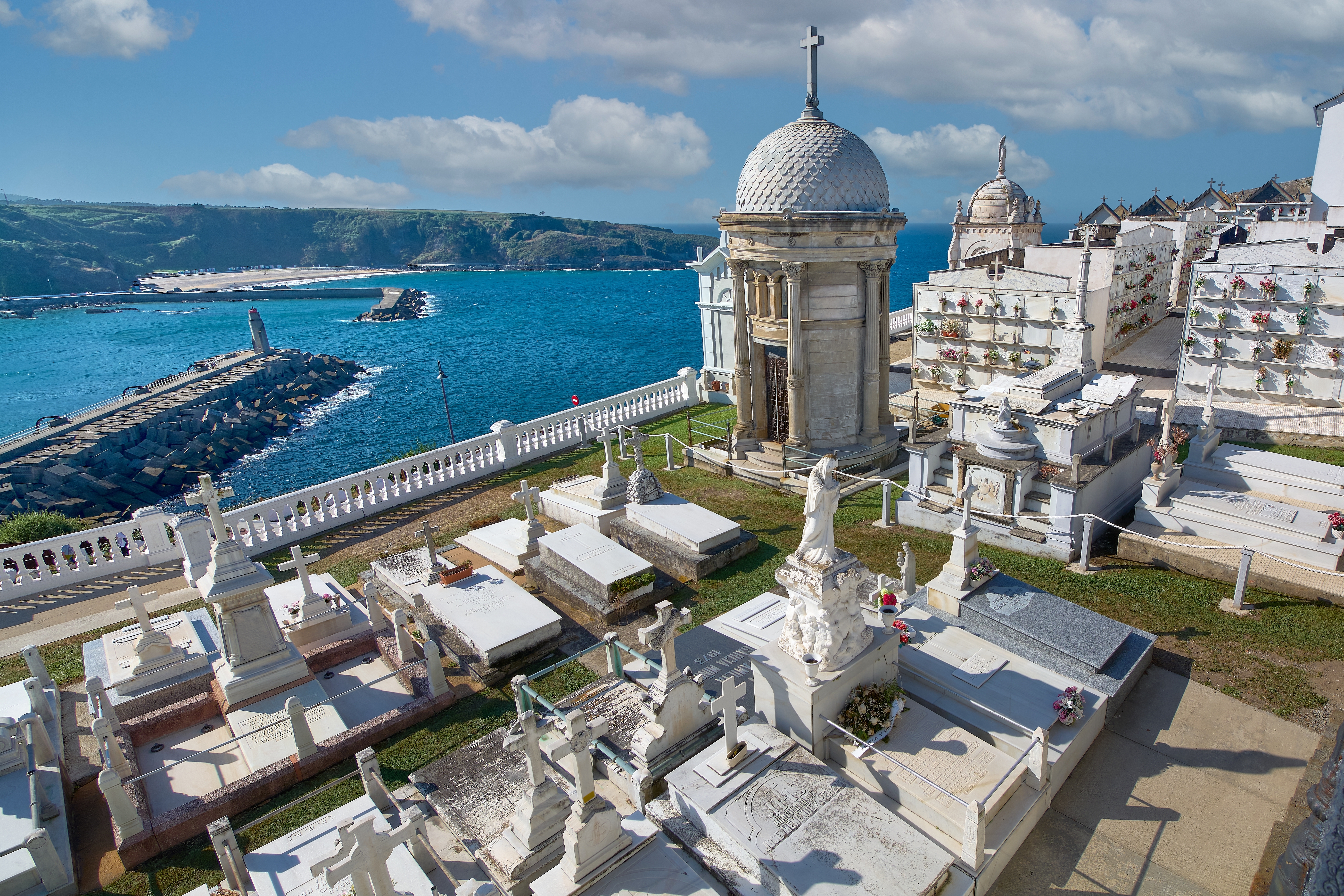 Cementerio Luarca