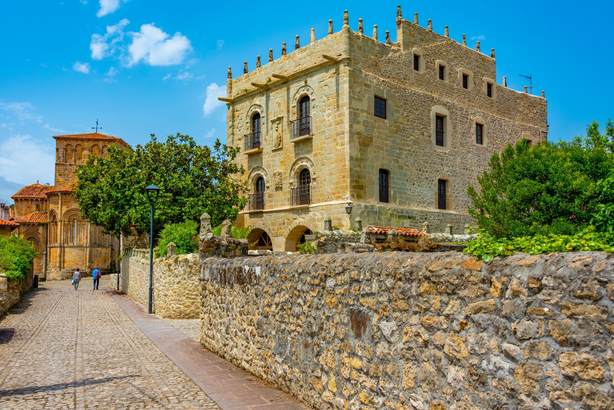 palacio de velarde santillana del mar