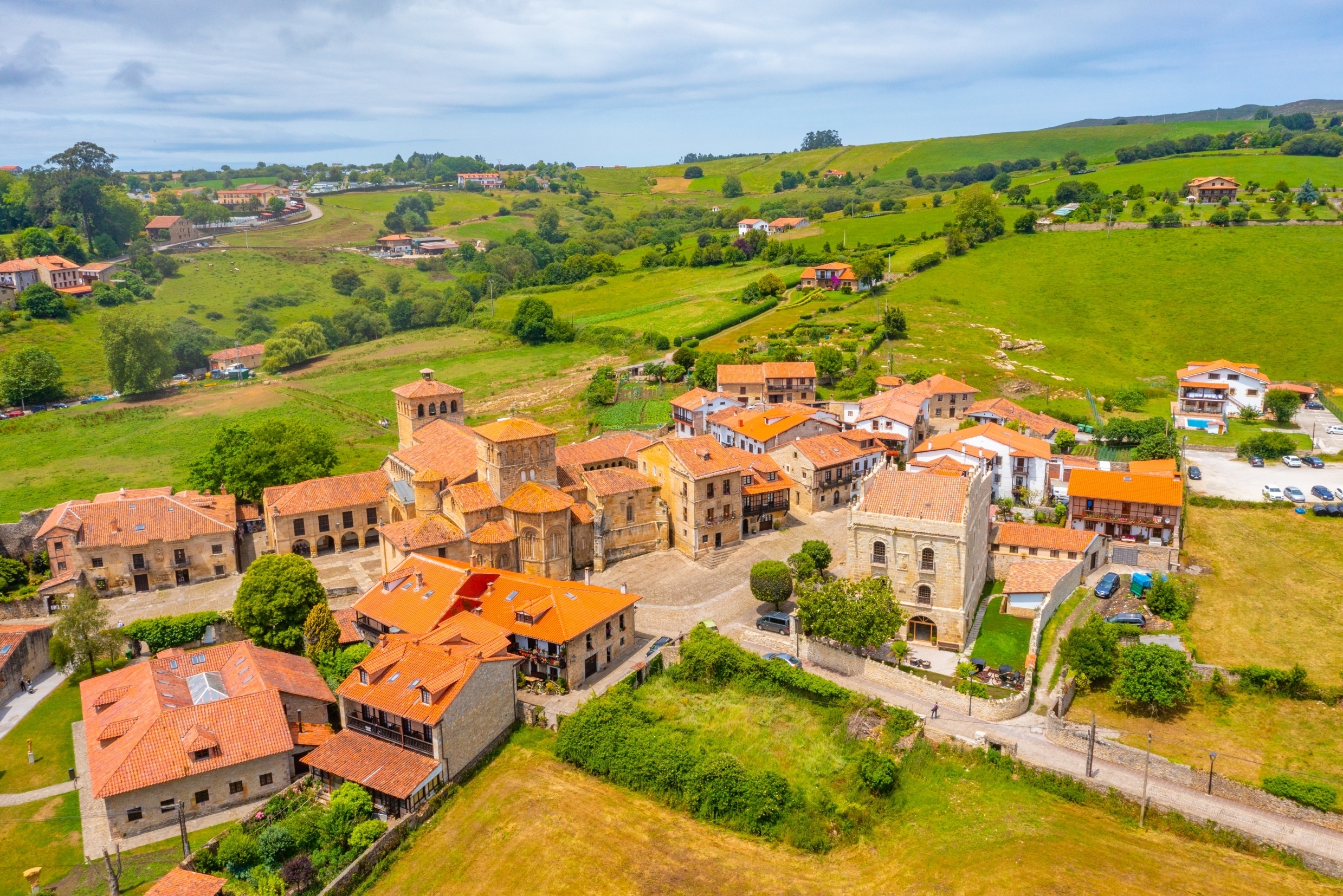 Santillana del mar vista aérea