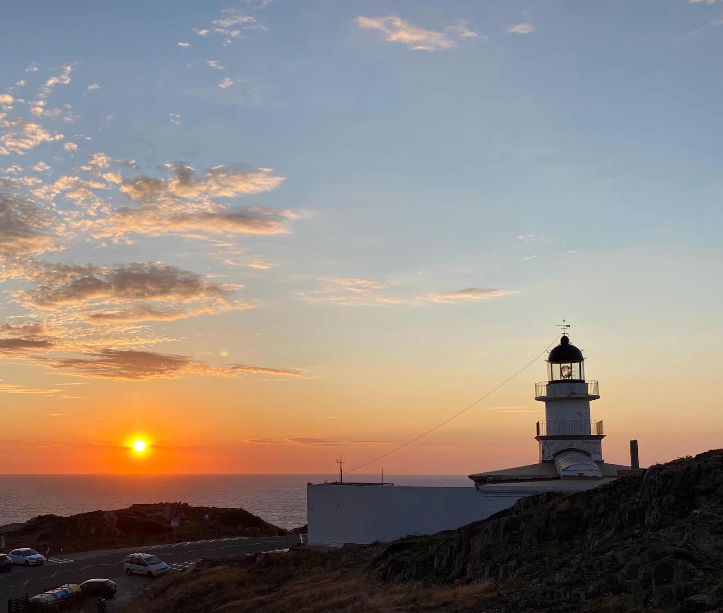 Faro Cap de Creus al amanecer
