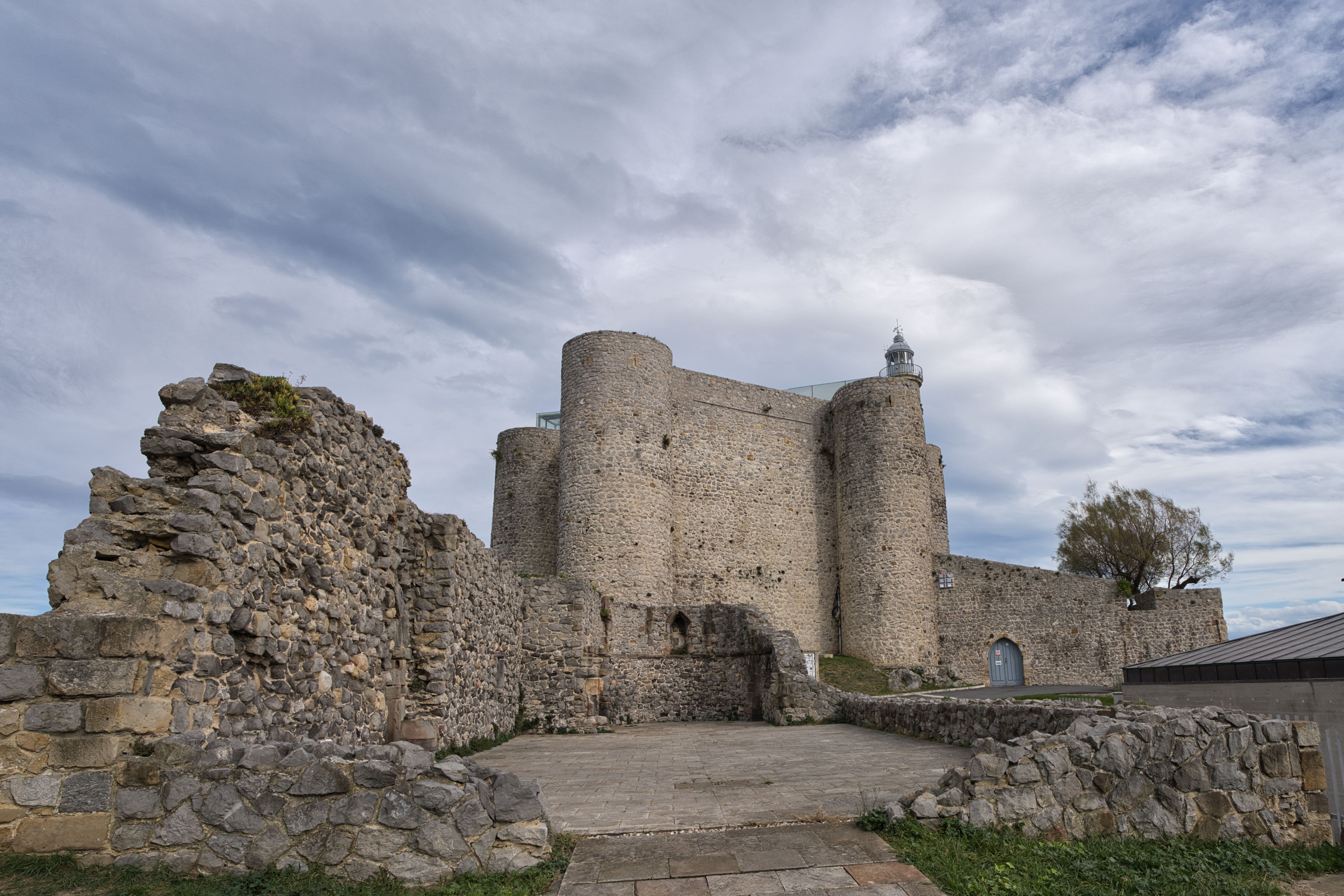 castillo castro urdiales