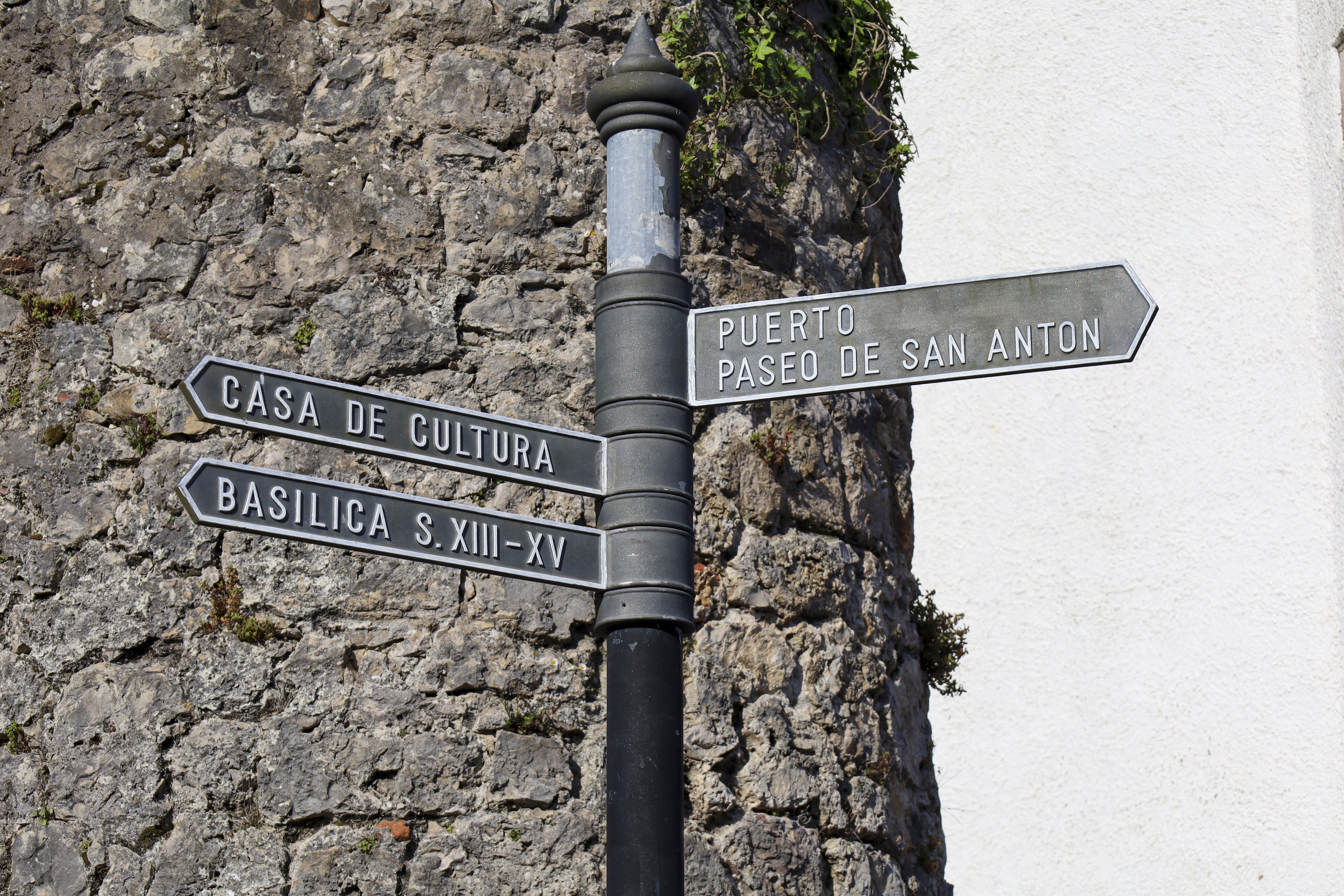 cartel llanes