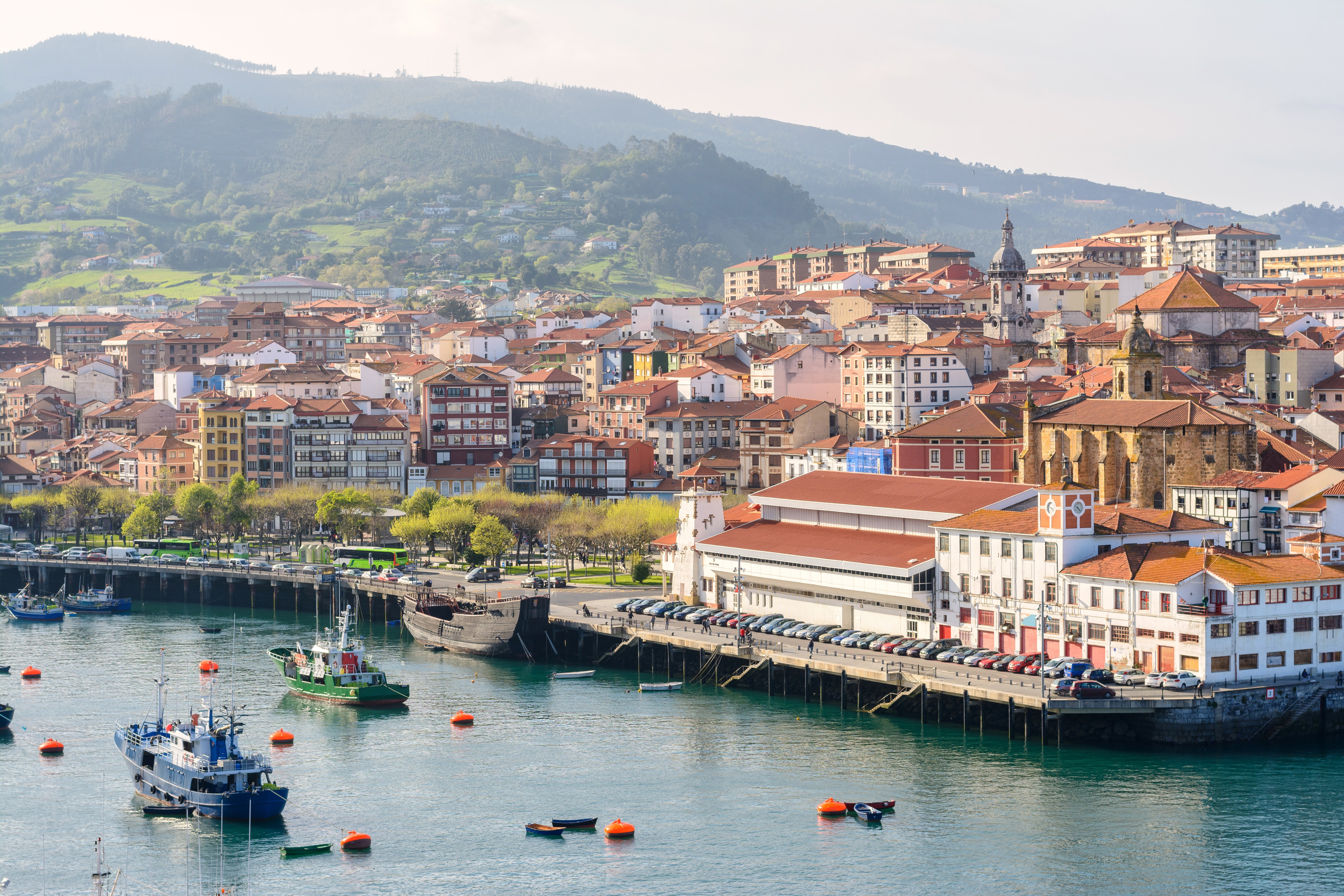 Bermeo puerto y pueblo