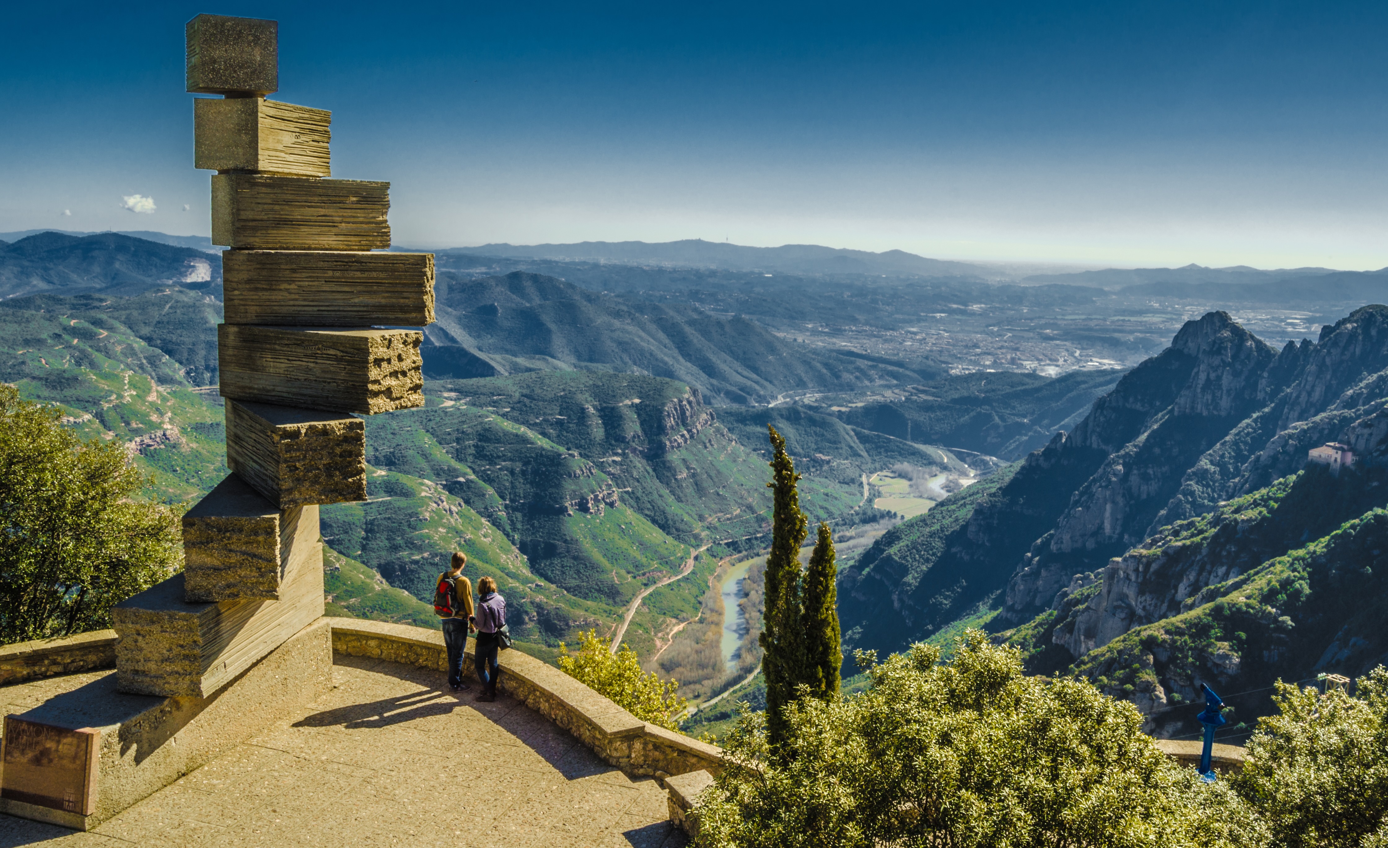 Escaleras al cielo en Montserrat
